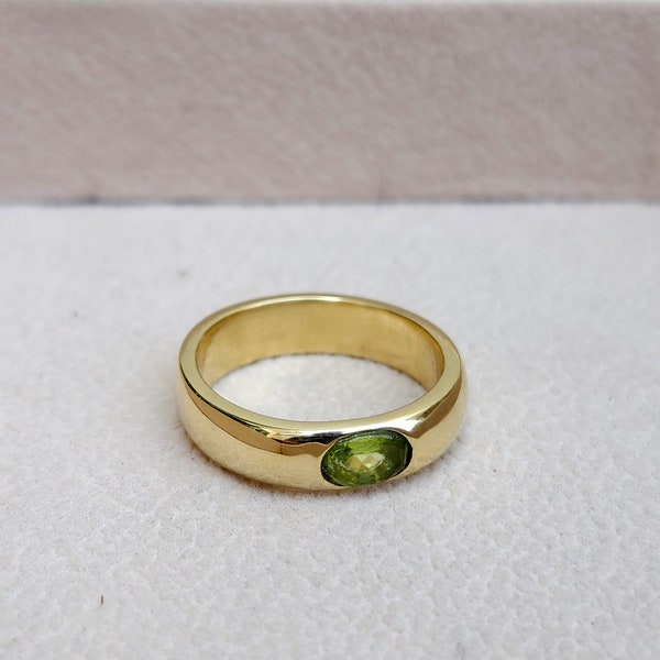 Natural Peridot Signet Ring, 18k Gold Ring, 925 Sterling Silver Ring, Gift Ring with Genuine Green Gemstone,  Statement Women Ring, Men Ring
