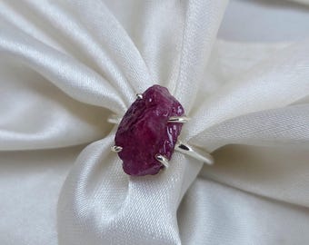 Roher Rubinring: 925 Sterling Silber Krappenfassung, roter Edelstein