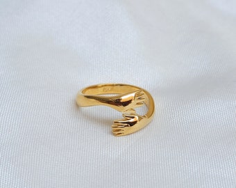 Anillo de abrazo de oro amarillo de 18 k, anillo de plata de ley 925, anillo de promesa, anillo ajustable, regalo para mujeres, anillo de mano abrazando, anillo minimalista