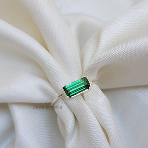 Baguette Emerald Ring, 925 Sterling Silver, Birthstone Ring, Anniversary Gift, Gold Ring, Minimalist Ring, Green Gemstone Solitaire Ring