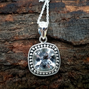Clear Quartz Pendant, 925 Solid Sterling Silver Pendant, Clear Crystal Quartz Gemstone, Designer Pendant, Antique Pendant Jewelry