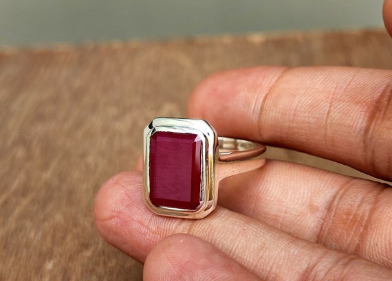 Leaf Ruby Ring | Discovered