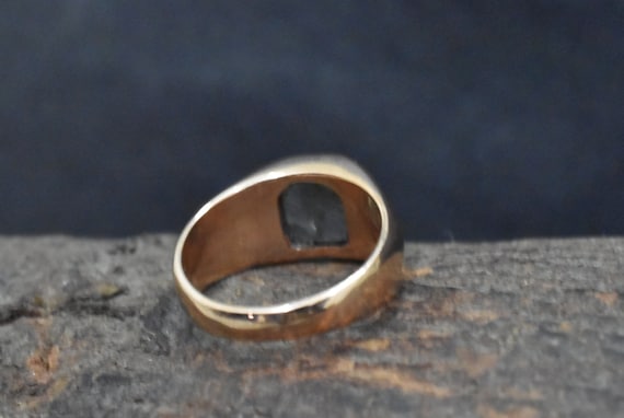 [韓国人気ジュエリー] Square Labradorite Ring 韓国人気ジュエリー] Square Labradorite Ring Labradorite