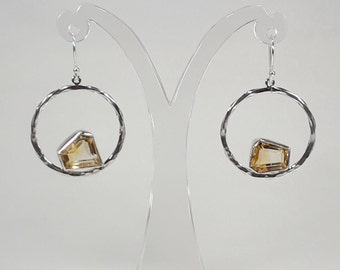Earrings Silver 1stLey(925) with Smoked Quartz/Citrine. Sterling Silver(925) earrings with Citrine/Smoky quartz Gems.