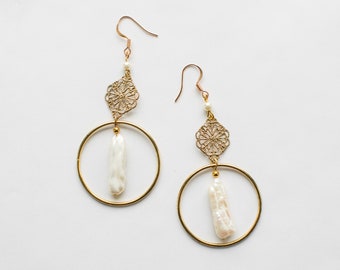 Gold & Pearl Geometric Earrings