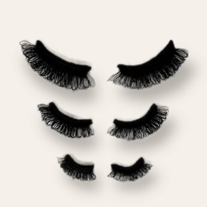 Doll  Toy eyelashes.