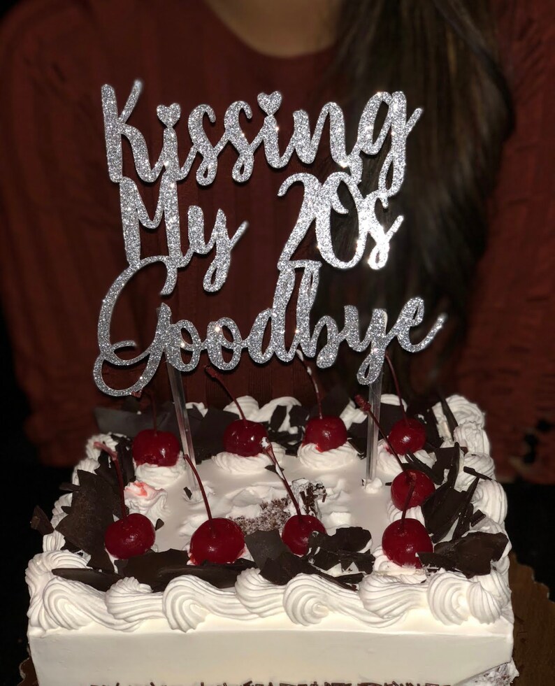 Kissing my 20s goodbye cake topper. Perfect for celebrating Etsy