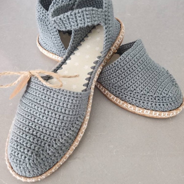 Sandals banded - handmade crochet shoes. Hand knitted & hand embroidered. by Babu Shoe's