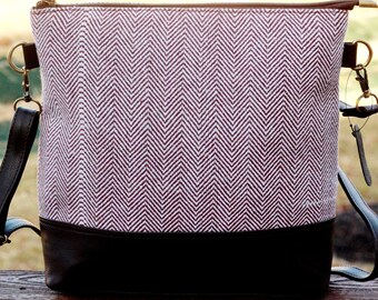 Elegant Crossbody Bag, Handwoven Khadi fabric and Vegan Leather, Gift for Her, Everyday Casual, Boho Purse, College Bag