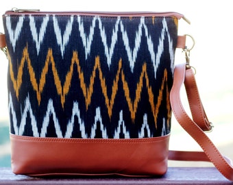 Elegant Crossbody Bag, Handwoven Ikat fabric and Vegan Leather, Gift for Her, Everyday Casual, Boho Purse, College Bag