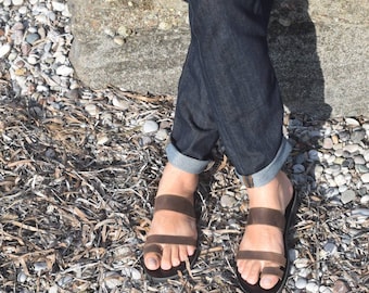 Handmade Leather Strappy Sandals for Men: Ancient Greek Slides