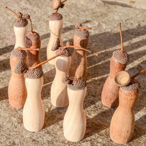 little wooden figures