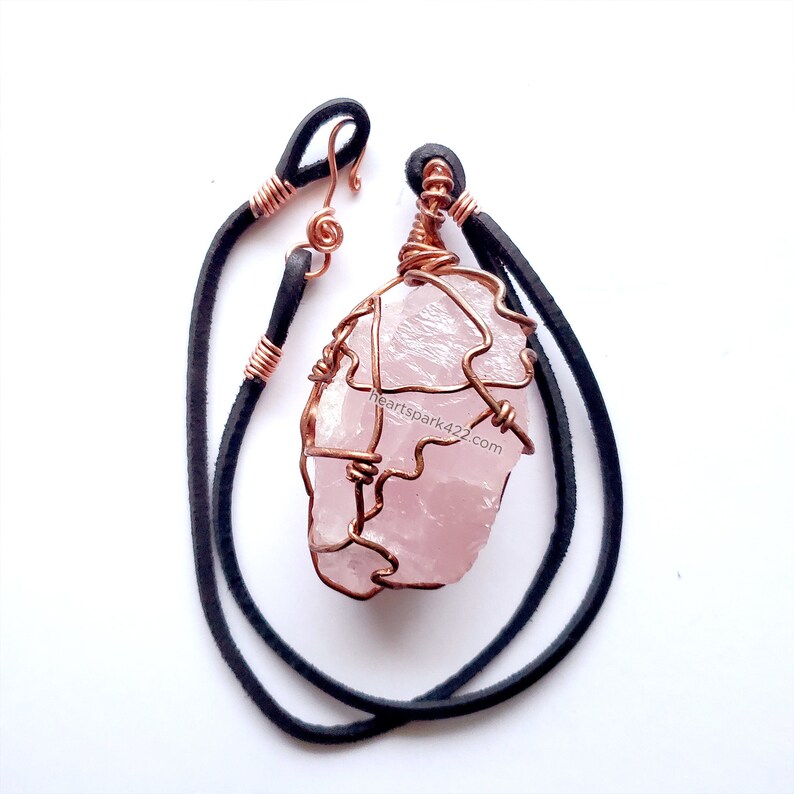Chunky Raw Rose Quartz /& Copper Necklace with Leather cord Heart Spark 422