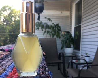 Essential Oil Perfume in Geo Bottle | Frankincense, Lavender, Vetiver, Tangerine