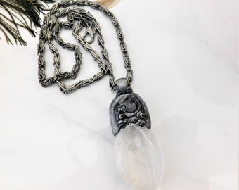 Clear Quartz Crystal Pendant, Crystal Necklace, Quartz Necklace, Healing Necklace, Crystal Amulet, Quartz Amulet, Quartz Talisman