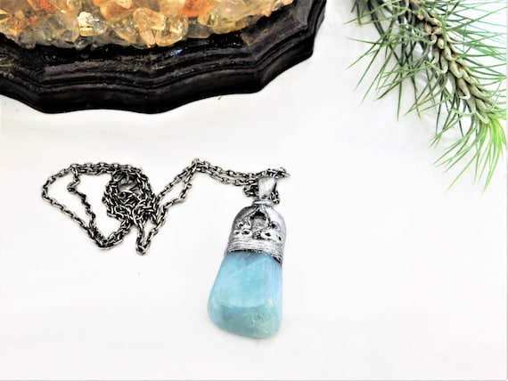 Aquamarine amulet store