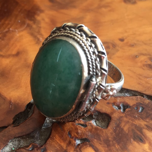 Antique locket ring 1930s gold wash buddha budda sterling silver gilt apple green jade poison ring Chinese export