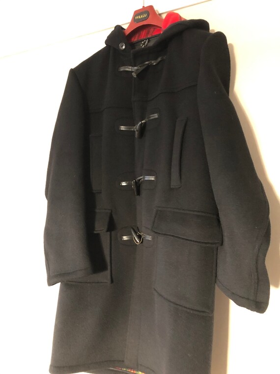 Traditional men’s wool English duffel duffle coat