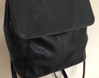 Vintage Fossil black leather small backpack  purse tote shoulder bag handbag