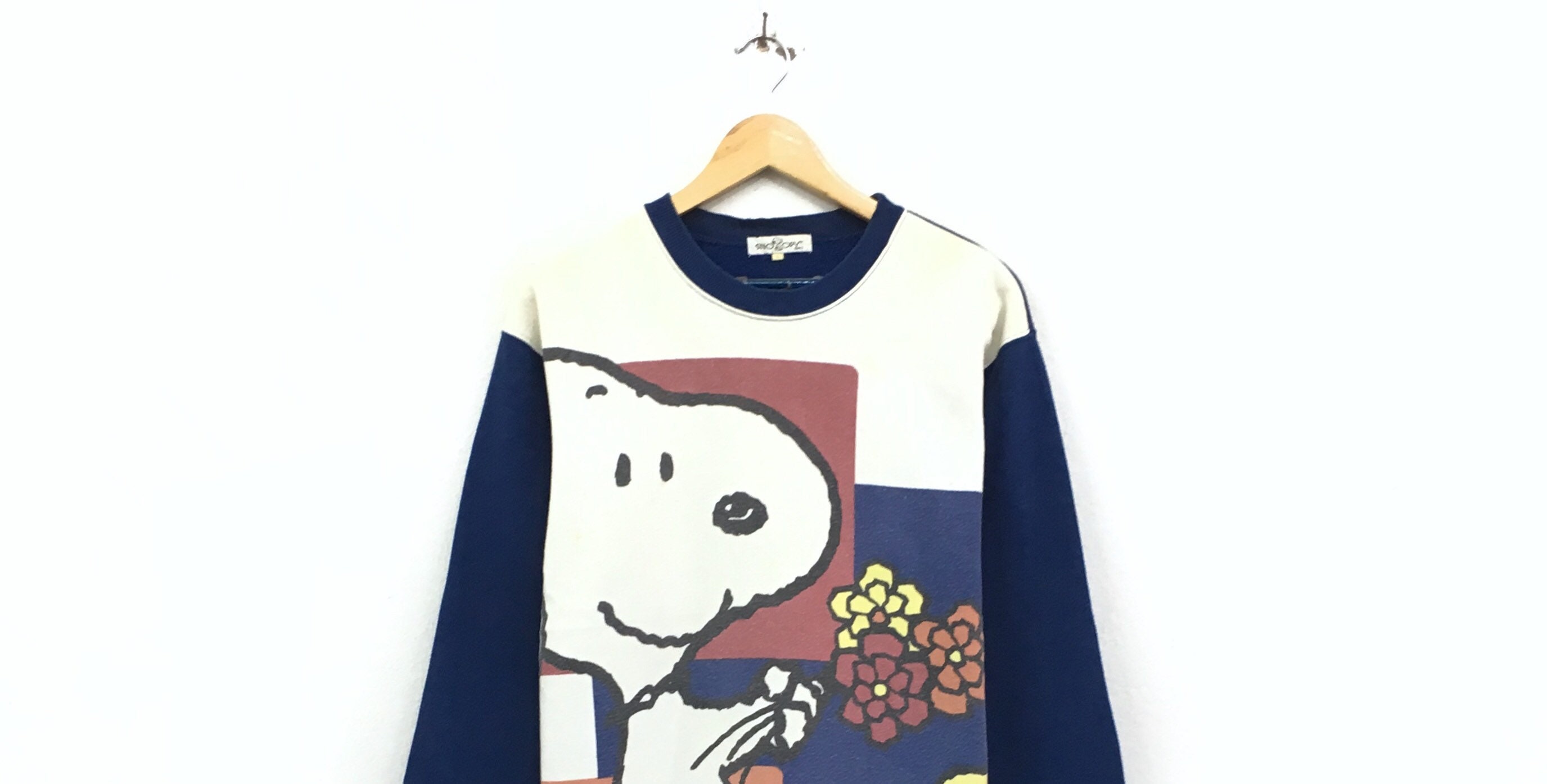 Snoopy crewneck sweatshirt big print logo snoopy pullover / | Etsy
