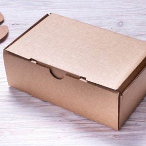 Lote de 20 piezas 8.5x5x3 pulgadas Brown Cardboard Mailer Box, Carton Postal box con cubierta, Estuche plegado, Embalaje de envío.