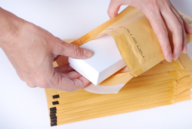 25 Pcs Kraft Bubble Mailers Padded Envelopes 5.5 X 8.8 Etsy