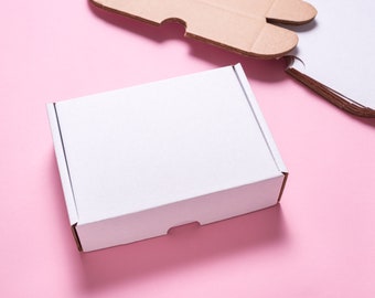 Lot of 15 pcs 6x4 inch White Carton Mailer Box with Cover, Folded Case, Gift Packaging.