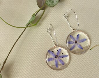 Fleur pressée en résine de cerceau, Boucles d’oreilles en vraie fleur, Cadeau d’anniversaire unique, Cadeau pour elle, Bijoux nature En résine époxy