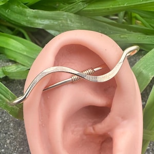 Wavy Seamless Industrial Bar - Industrial Piercing - Pierced Ear Bar - Unique Industrial Piercing - Industrial Barbell - Double Piercing