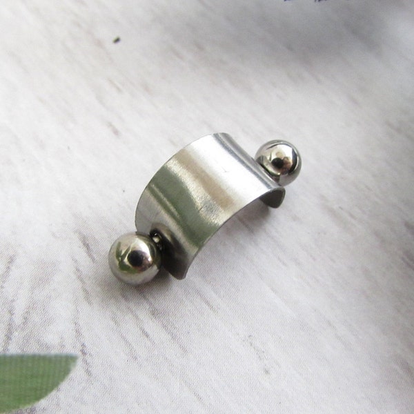 Titanium Cartilage Cuff - Cartilage Jewelry - Helix Earring - Tragus Piercing - Conch Earring - Pierced Cuff - 16g 14g Barbell