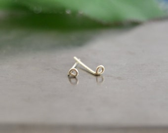 Pendientes de círculo diminuto - pendientes de plata - pendientes de plata - pendientes minimalistas - pendientes delicados - pendientes simples - pendientes diminutos