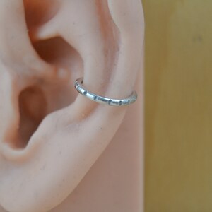 Silver Hatched Conch Earring - Sterling, Argentium Conch Jewelry - 12g 14g 16g 18g Conch Hoop - Conch Ring - Seamless Ring - Cartilage Ring