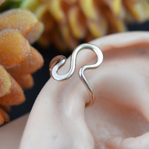 SF Gold Loop Conch Jewelry, 14k Rose Gold Fill Conch Earring, Conch Hoop, Conch Piercing, Cartilage Earring, Cartilage Hoop, Cartilage Ring