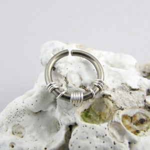 Anel Steampunk Nióbio Sem Costura - 14g 16g 18g 20g Argola Sem Fim - Anel de Nariz Sem Níquel - Anel de Septo - Brinco de Concha Helix Tragus Anel de Barriga