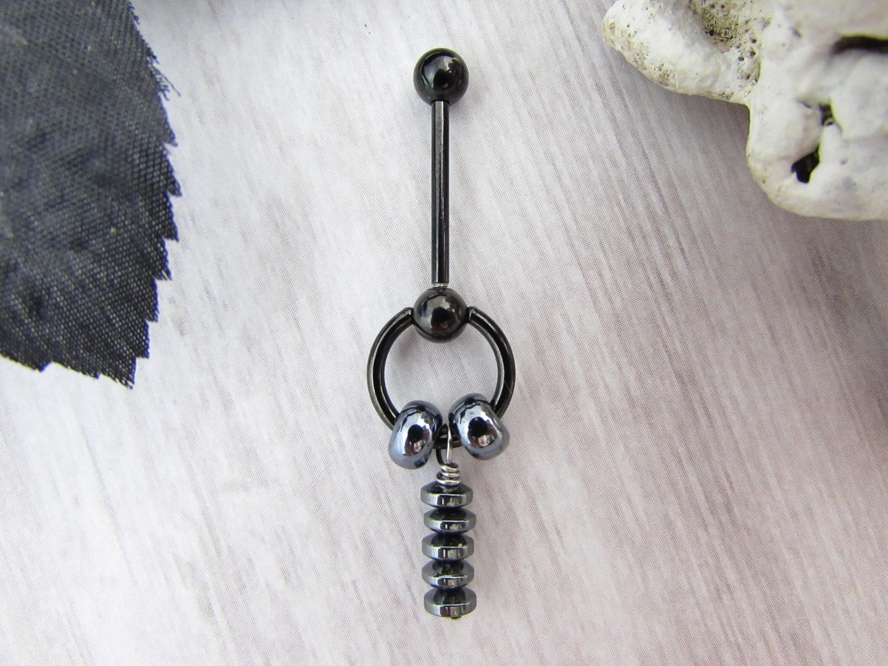 Hematite VCH Black Vertical Hood Piercing 14g Surgical Etsy