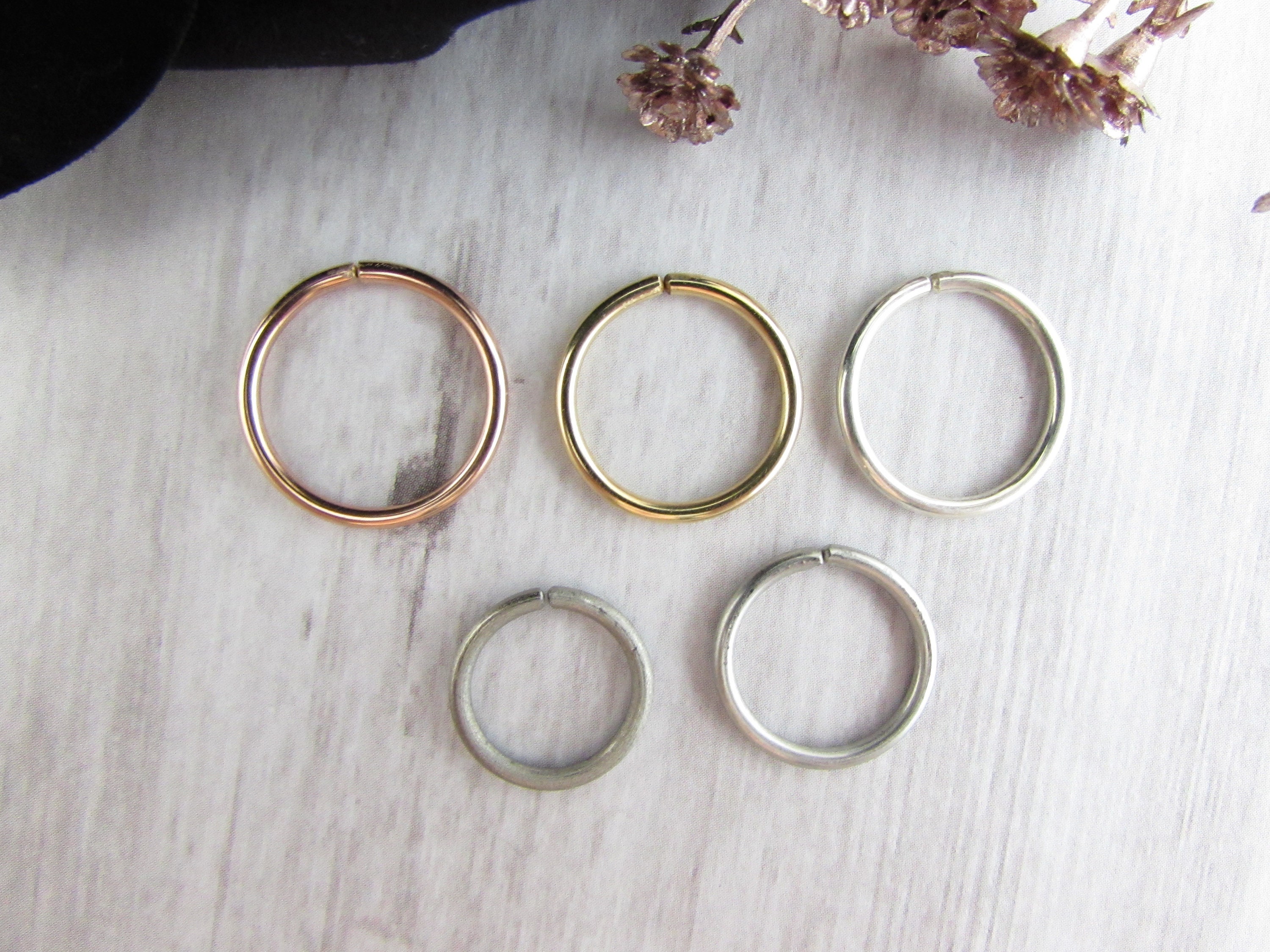 1 PC Belly Button Ring Flower Design 14G 12mm Length Piercing 1 PC Belly Button Ring Flower Design 14G 12mm Length Piercing