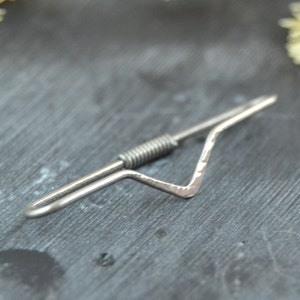 316L Stainless Steel Textured V Industrial Piercing, 14ga Seamless Industrial Bar, Industrial Piercing, Double Ear Bar, Pierced Ear Bar