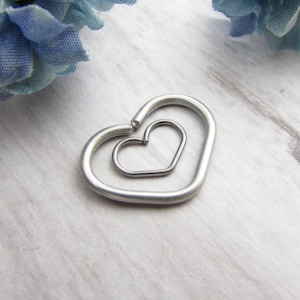 Heart 316L Stainless Steel Seamless Ring - 14g 16g 18g 20g 22g Nose Ring Hoop - Septum Tragus Helix Rook Conch Lip Earring - Belly Ring