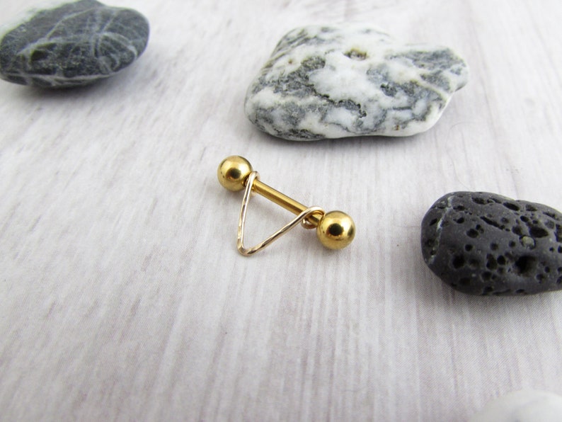 14g Gold Minimalist Textured V Nipple Shield 12mm 14mm 16mm 19mm 22mm Barbell 316L Stainless Steel Nipple Ring Nipple Ring Barbell