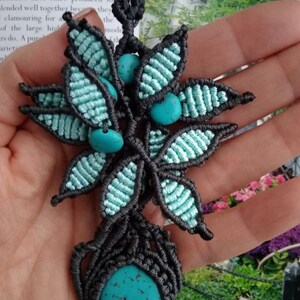 macrame necklace tree