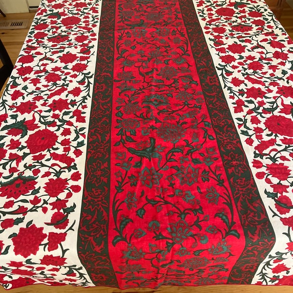 Vera Tablecloth