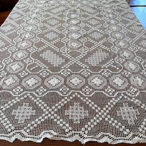 Vintage Filet Lace Rectangular Tablecloth 50”x 67”