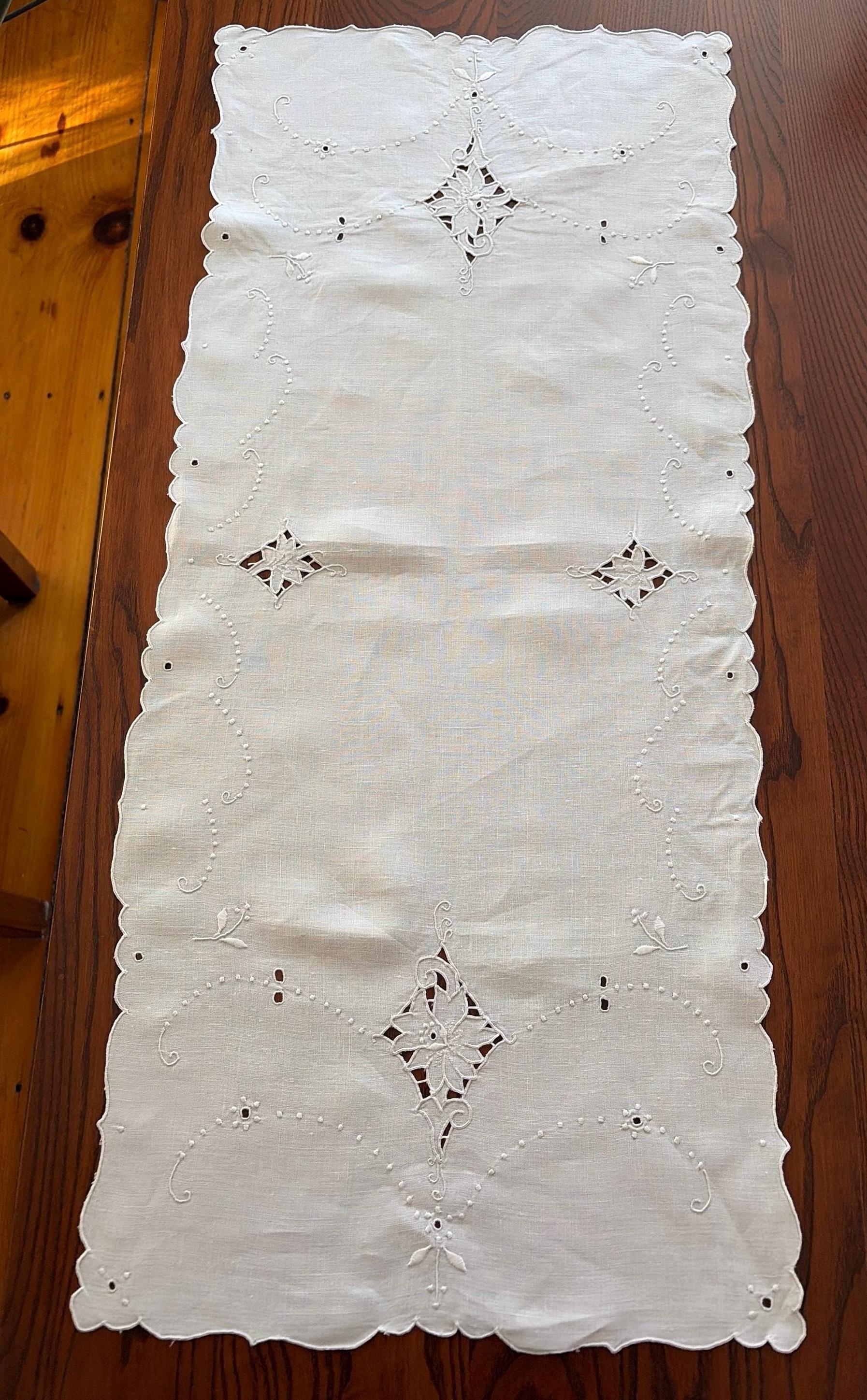 Vintage Dresser Scarf - Etsy