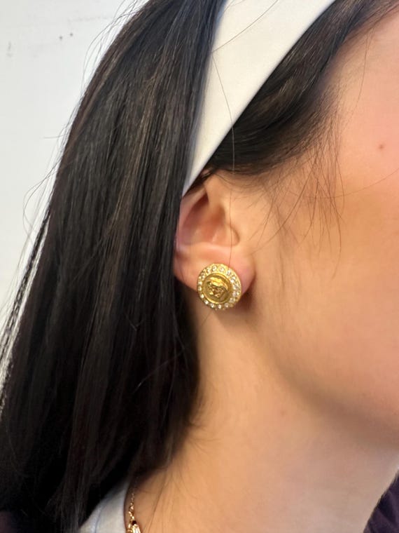 Vintage Gianni Versace 1990s Stamped Gold Medusa Head Vintage Gianni Versace 1990s Stamped Gold Medusa Head