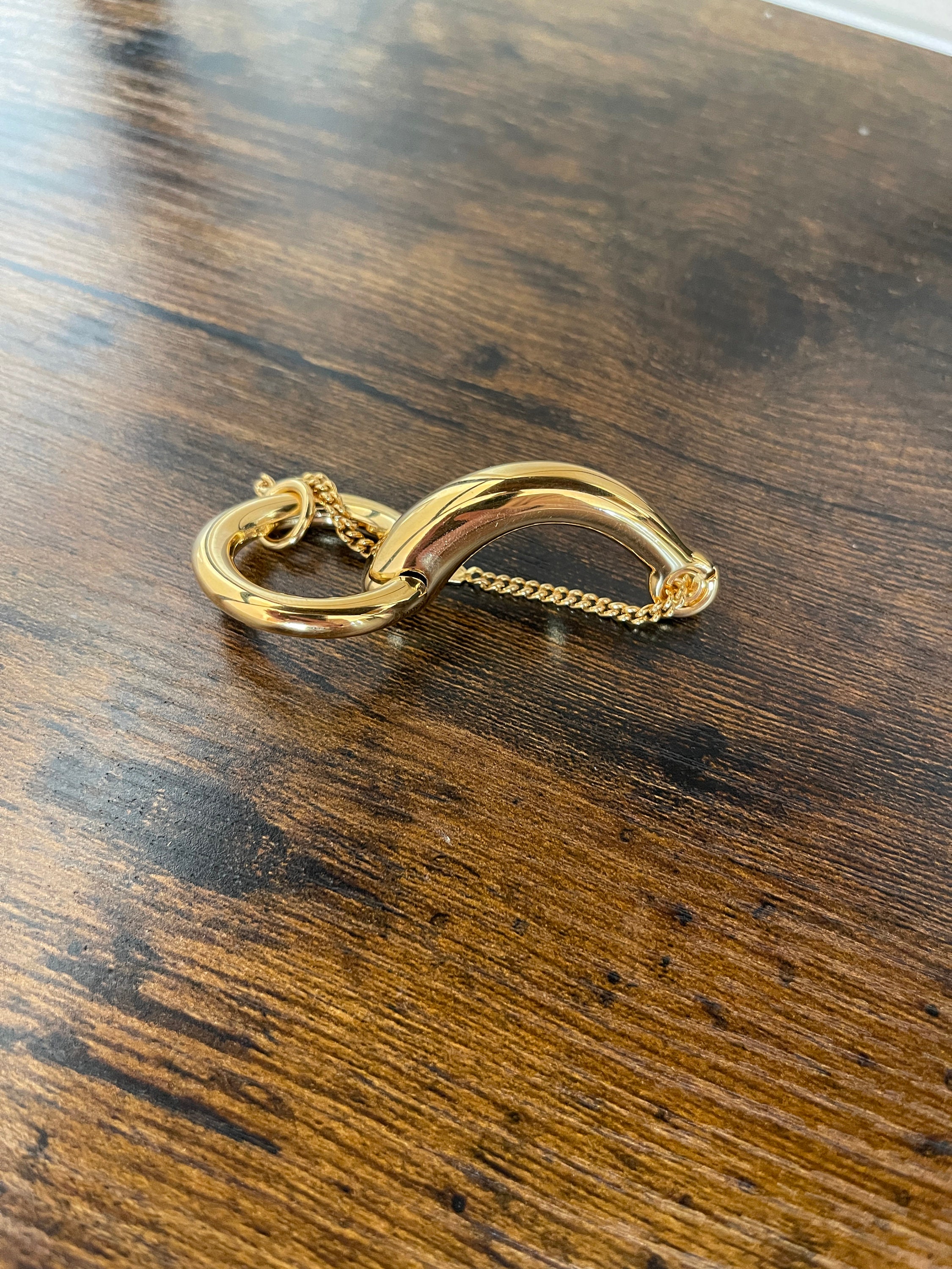 Vintage Gucci Gold Horsebit Bag Charm 1980's Keychain in Box Vintage Gucci Gold Horsebit Bag Charm 1980's Keychain in Box
