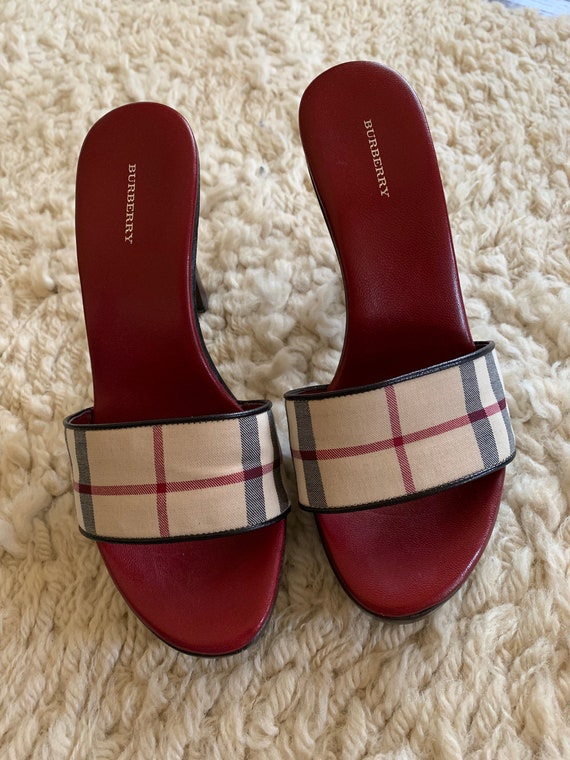 burberry wooden clogs