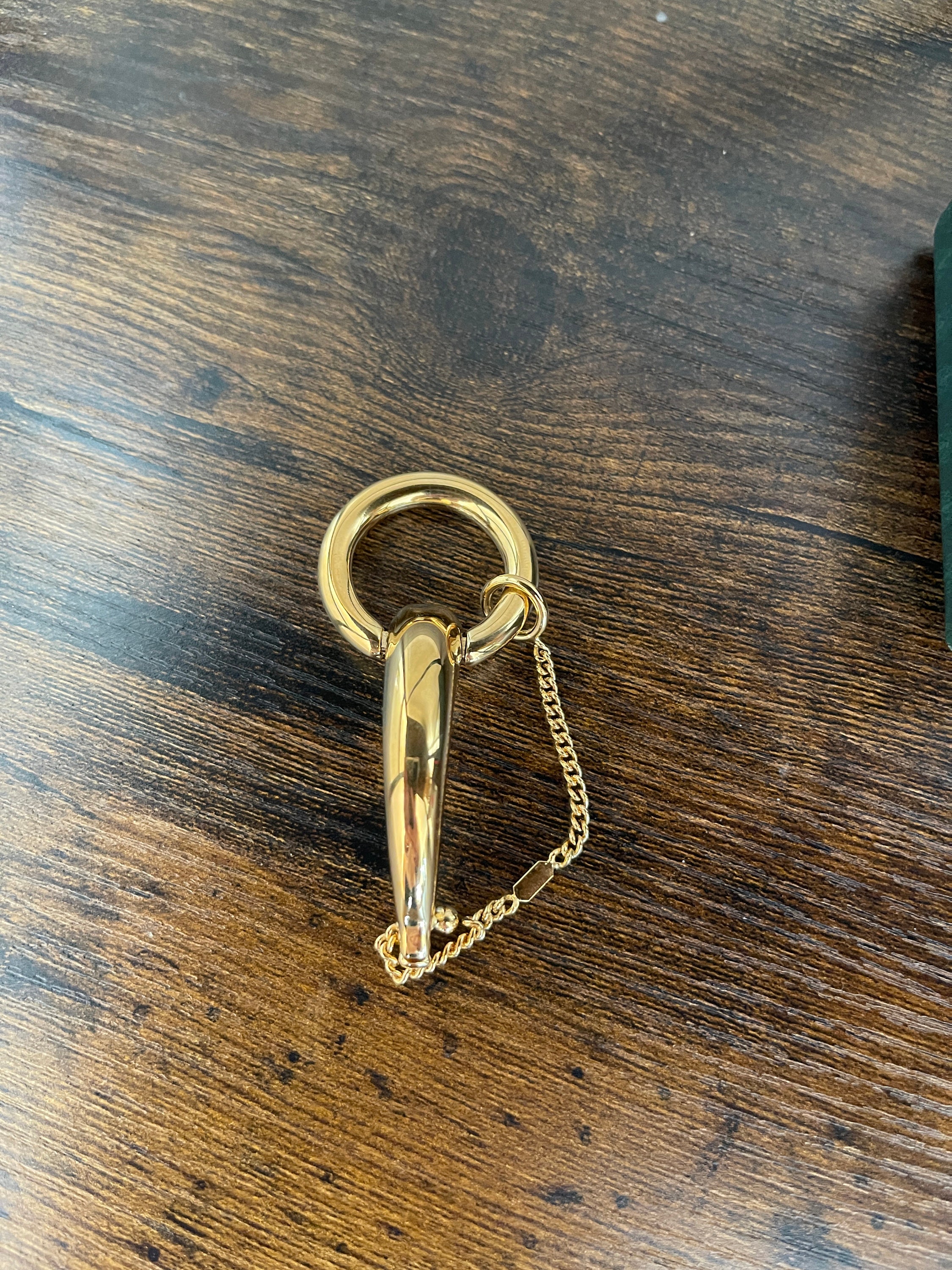 Vintage Gucci Gold Horsebit Bag Charm 1980's Keychain in Box Vintage Gucci Gold Horsebit Bag Charm 1980's Keychain in Box