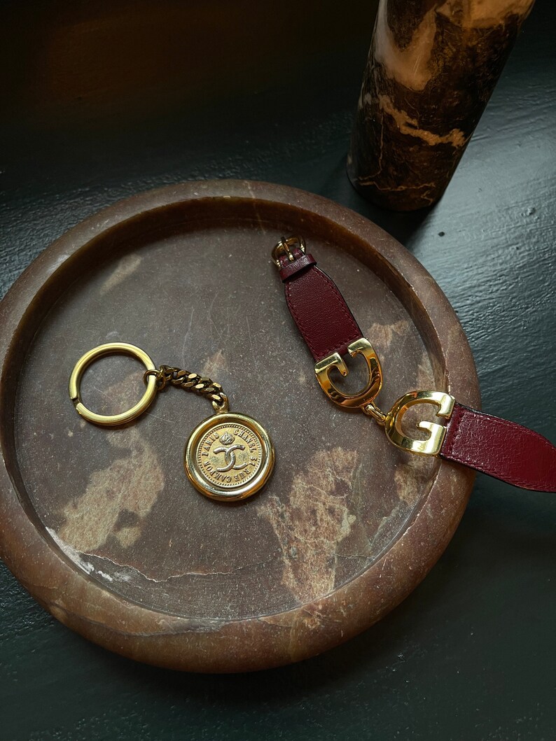 Vintage 90s CHANEL Coco CC Logo Gold Chain Link Medallion Keychain