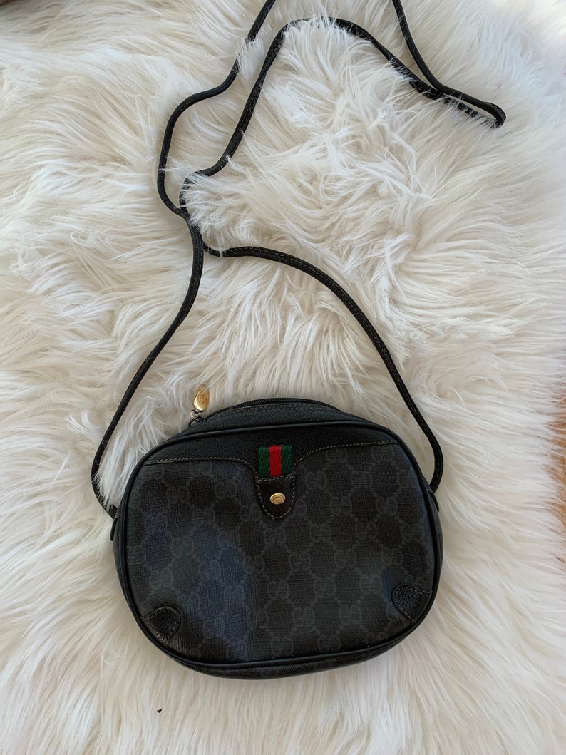 vintage gucci crossbody black
