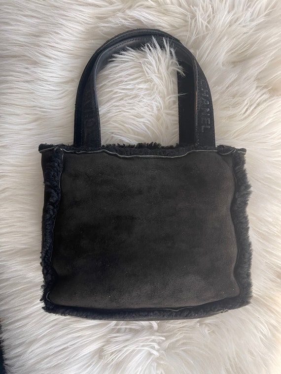 Vintage 90s Chanel Suede with Fur Trim Handbag To… - image 5